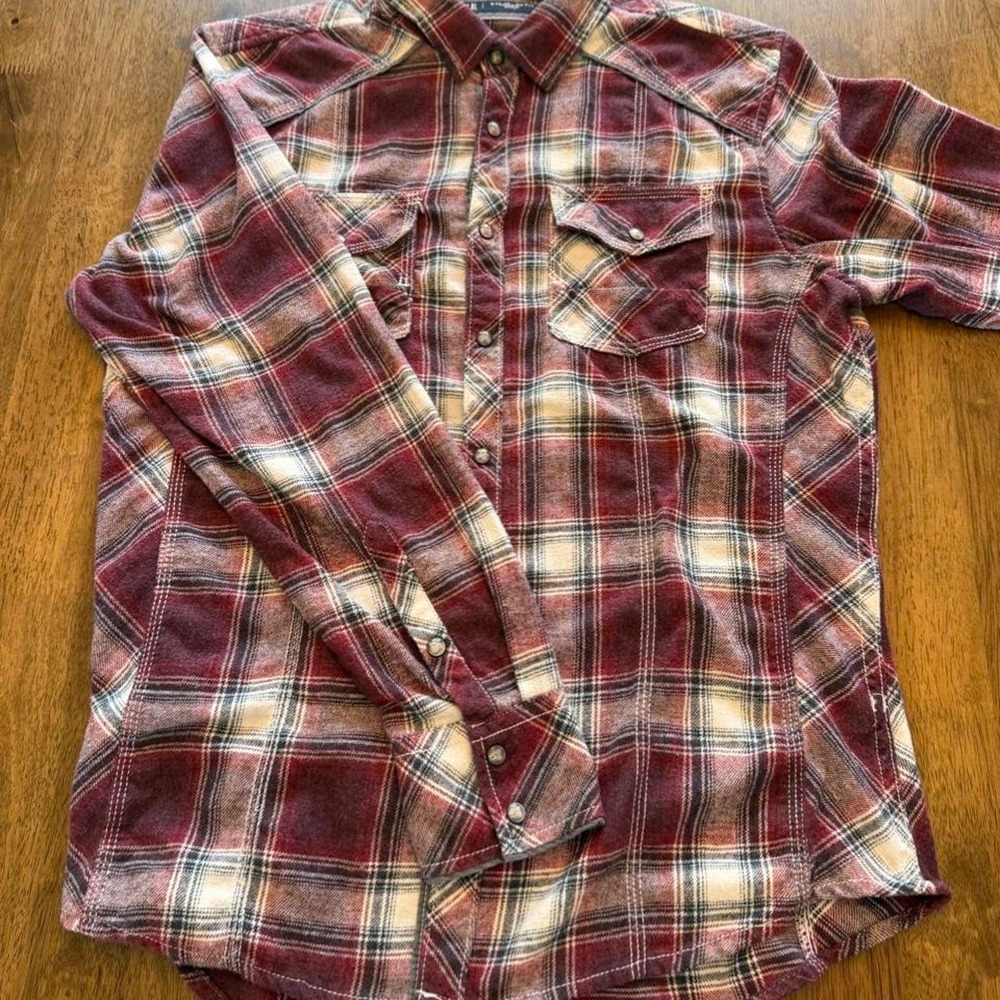 BKE Men's M Burgundy Plaid Flannel Point Collar Long Sleeve Pockets Shirt